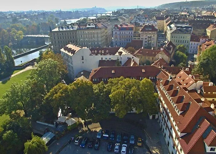 Pytloun Old Armoury , Stara ZbrojniceHotel Prag